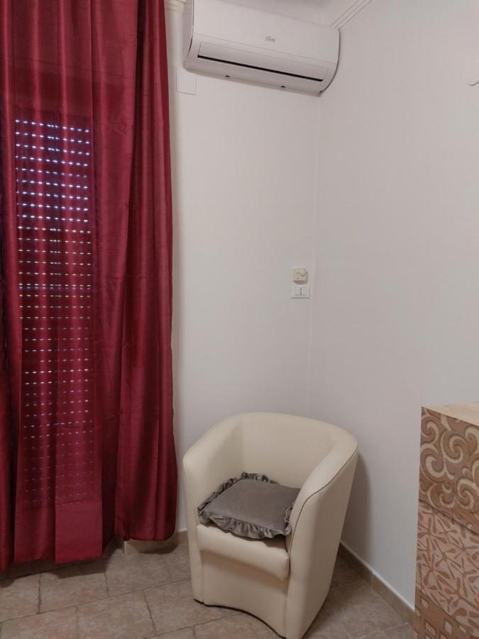 Marina Apartments Taranto Eksteriør bilde